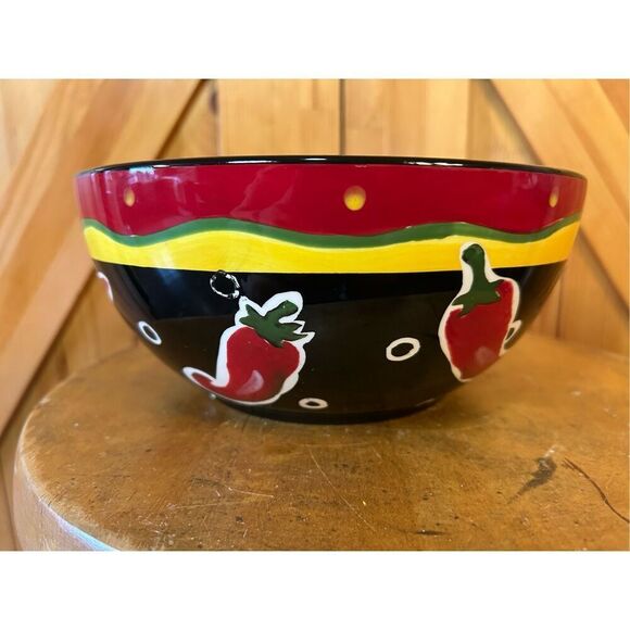Large Chili Pepper Motif Salad Bowl (8477) - Picture 3 of 8